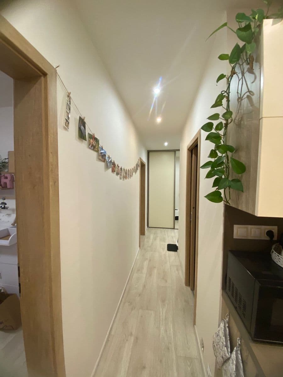 Predaj bytu 3-izbový 70 m², Klaricova, České Budějovice, Jihočeský kraj Predaj bytu 3-izbový 70 m², Klaricova, České Budějovice, Jihočeský kraj