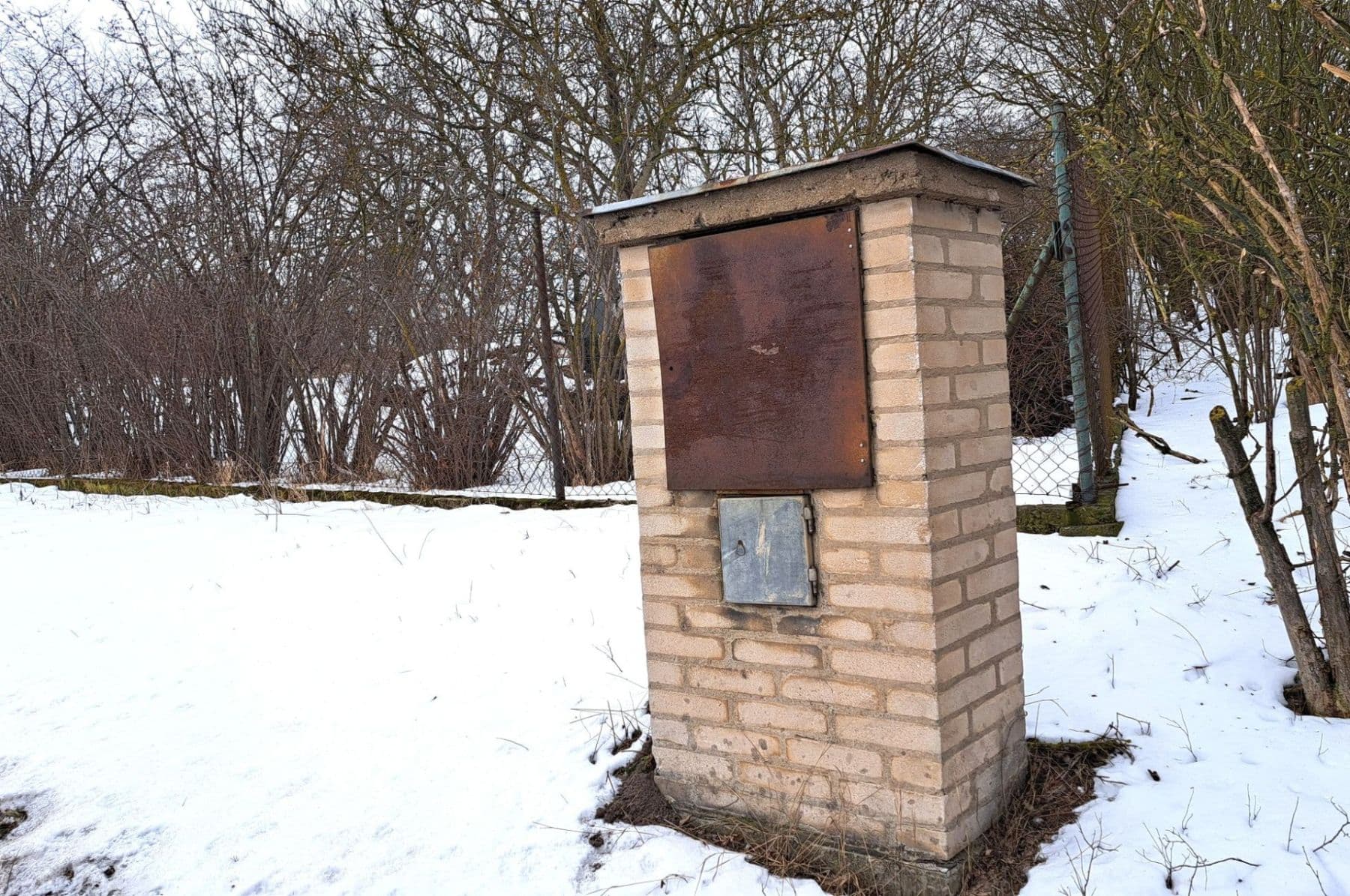 Predaj pozemku 3.168 m², Neuměřice, Středočeský kraj Predaj pozemku 3.168 m², Neuměřice, Středočeský kraj