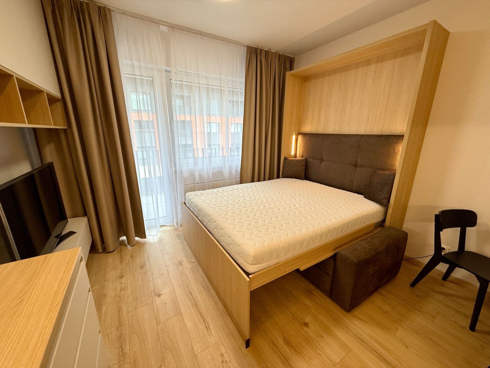 Prenájom bytu 1-izbový 29 m², Slnečnicová, Rovinka, Bratislavský kraj Prenájom bytu 1-izbový 29 m², Slnečnicová, Rovinka, Bratislavský kraj