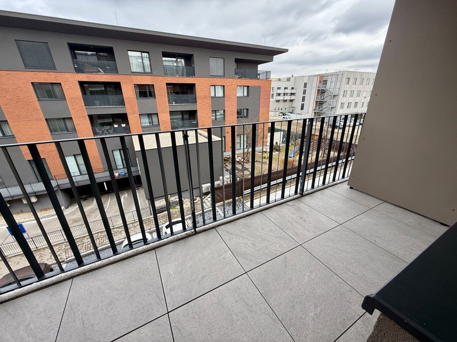 Prenájom bytu 1-izbový 29 m², Slnečnicová, Rovinka, Bratislavský kraj Prenájom bytu 1-izbový 29 m², Slnečnicová, Rovinka, Bratislavský kraj