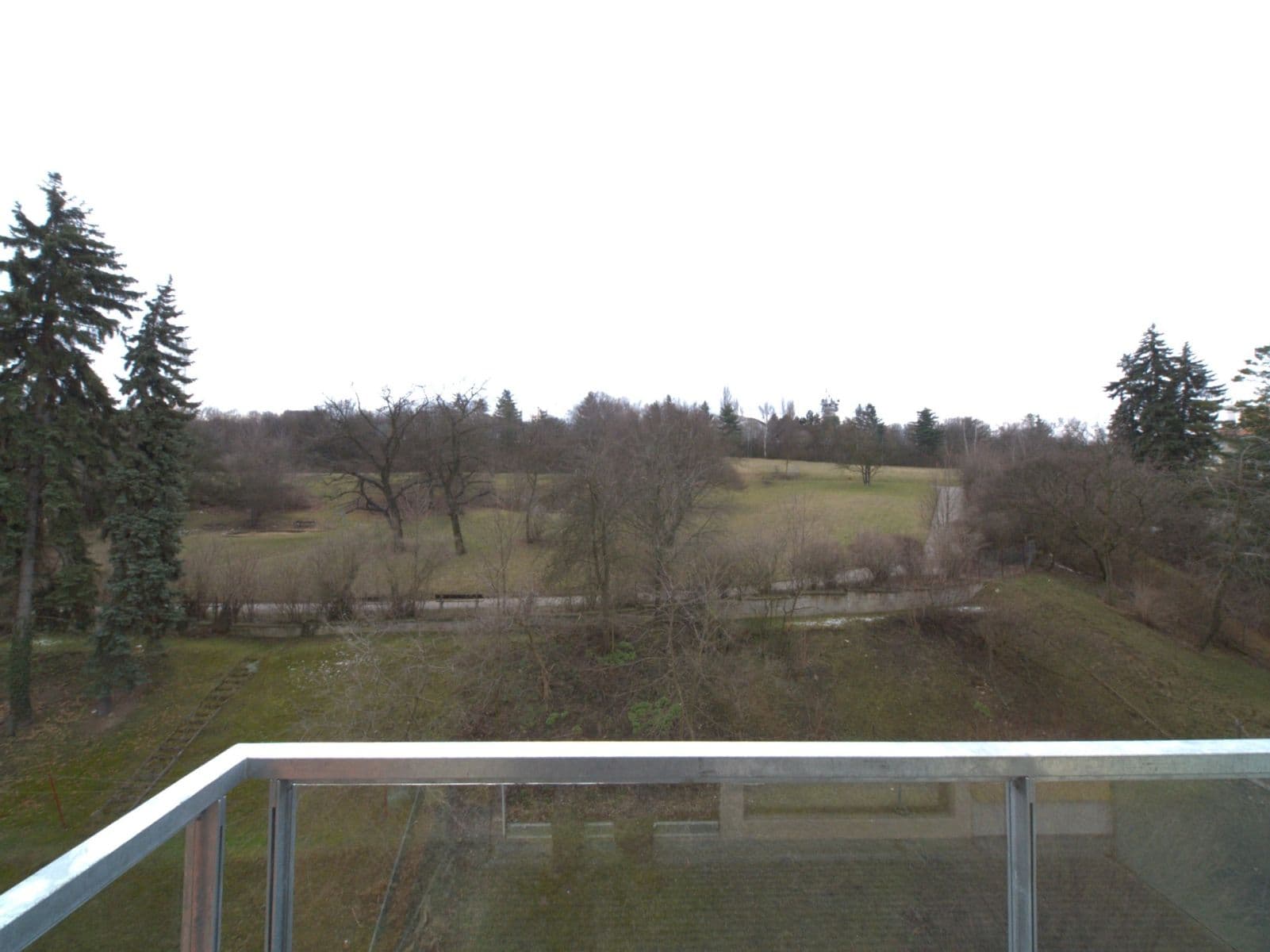 Prenájom bytu 4-izbový 77 m², Nad Závěrkou, Praha, Praha Prenájom bytu 4-izbový 77 m², Nad Závěrkou, Praha, Praha