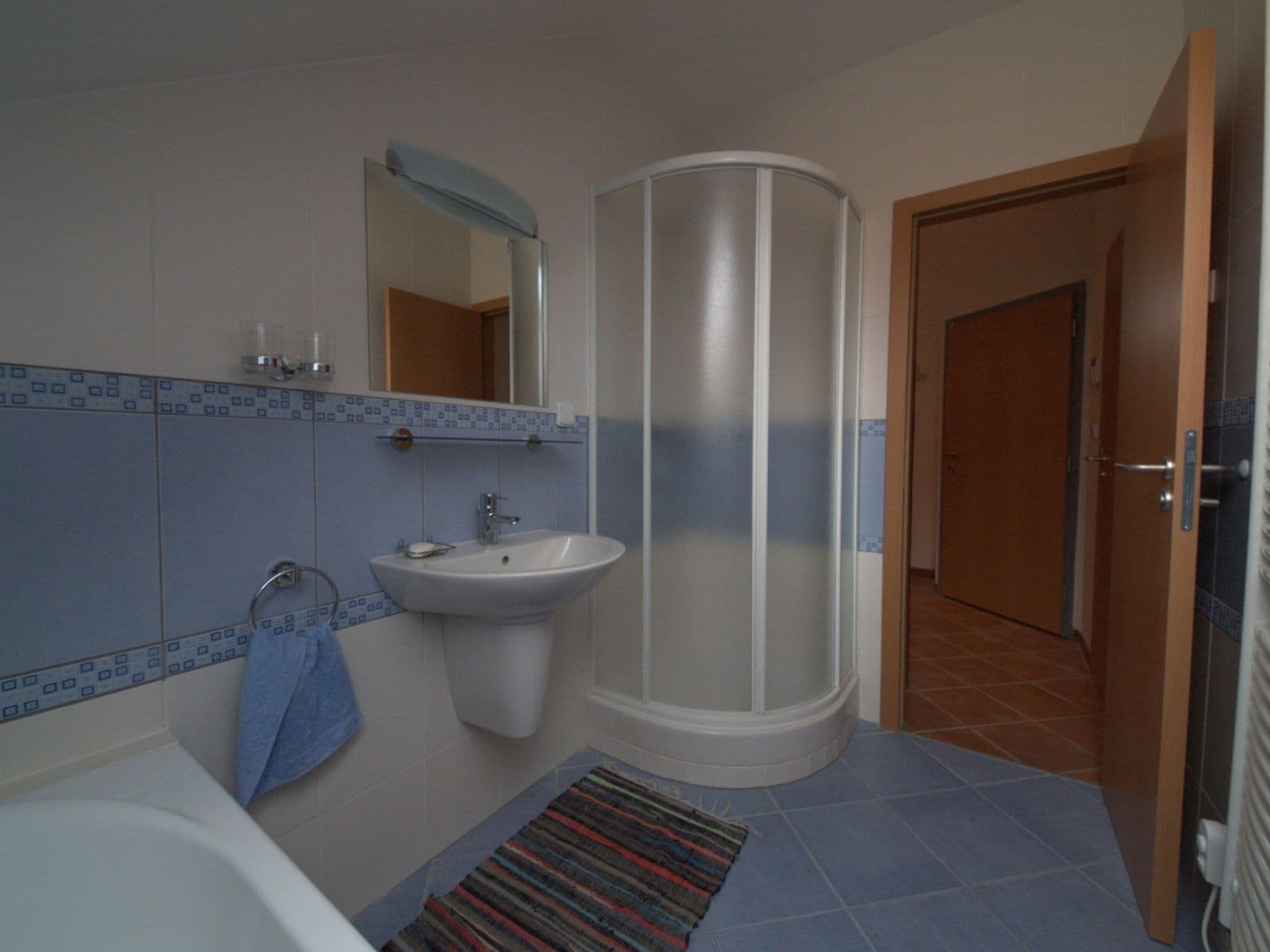 Prenájom bytu 4-izbový 77 m², Nad Závěrkou, Praha, Praha Prenájom bytu 4-izbový 77 m², Nad Závěrkou, Praha, Praha