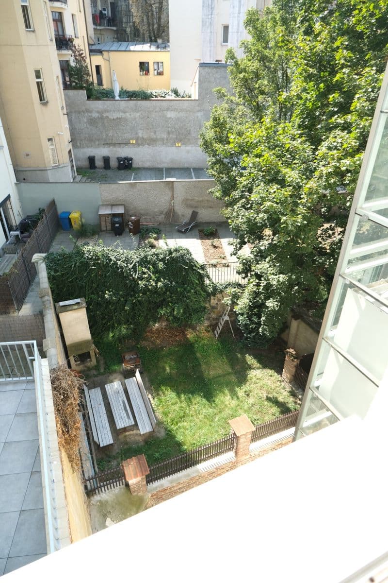 Prenájom bytu 2-izbový 48 m², Štítného, Praha, Praha Prenájom bytu 2-izbový 48 m², Štítného, Praha, Praha