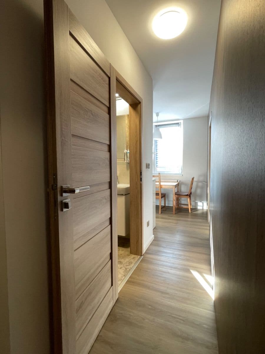 Predaj bytu 2-izbový 55 m², Radkovská, Telč, Kraj Vysočina Predaj bytu 2-izbový 55 m², Radkovská, Telč, Kraj Vysočina