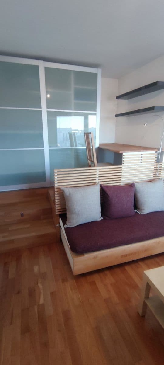 Prenájom bytu 1-izbový 36 m², Antala Staška, Praha, Praha Prenájom bytu 1-izbový 36 m², Antala Staška, Praha, Praha