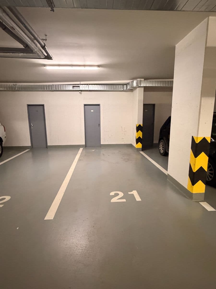 Prenájom bytu 2-izbový 57 m², Toufarova, Praha, Praha Prenájom bytu 2-izbový 57 m², Toufarova, Praha, Praha