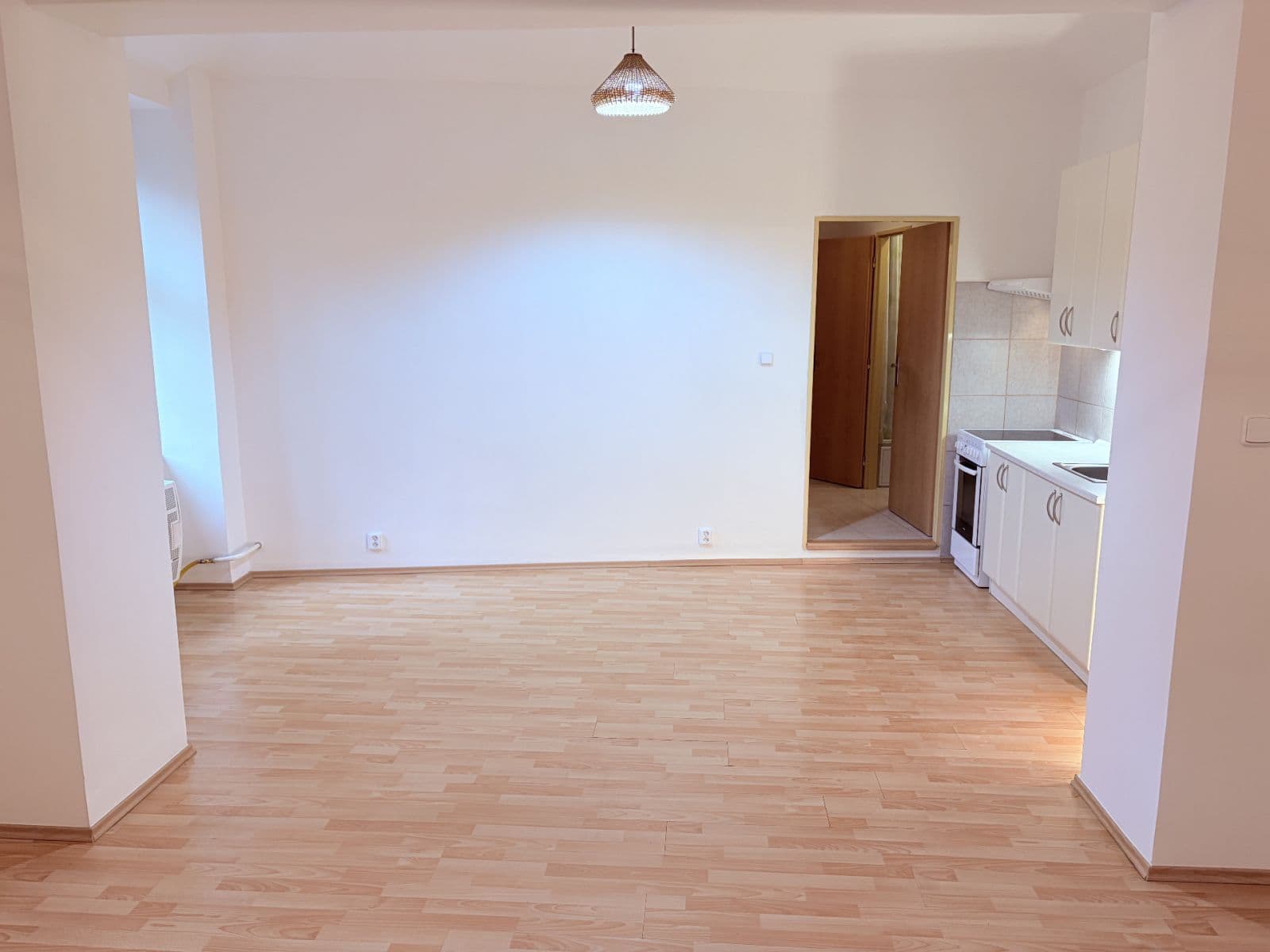 Predaj bytu 1-izbový 38 m², Varšavská, Praha, Praha Predaj bytu 1-izbový 38 m², Varšavská, Praha, Praha