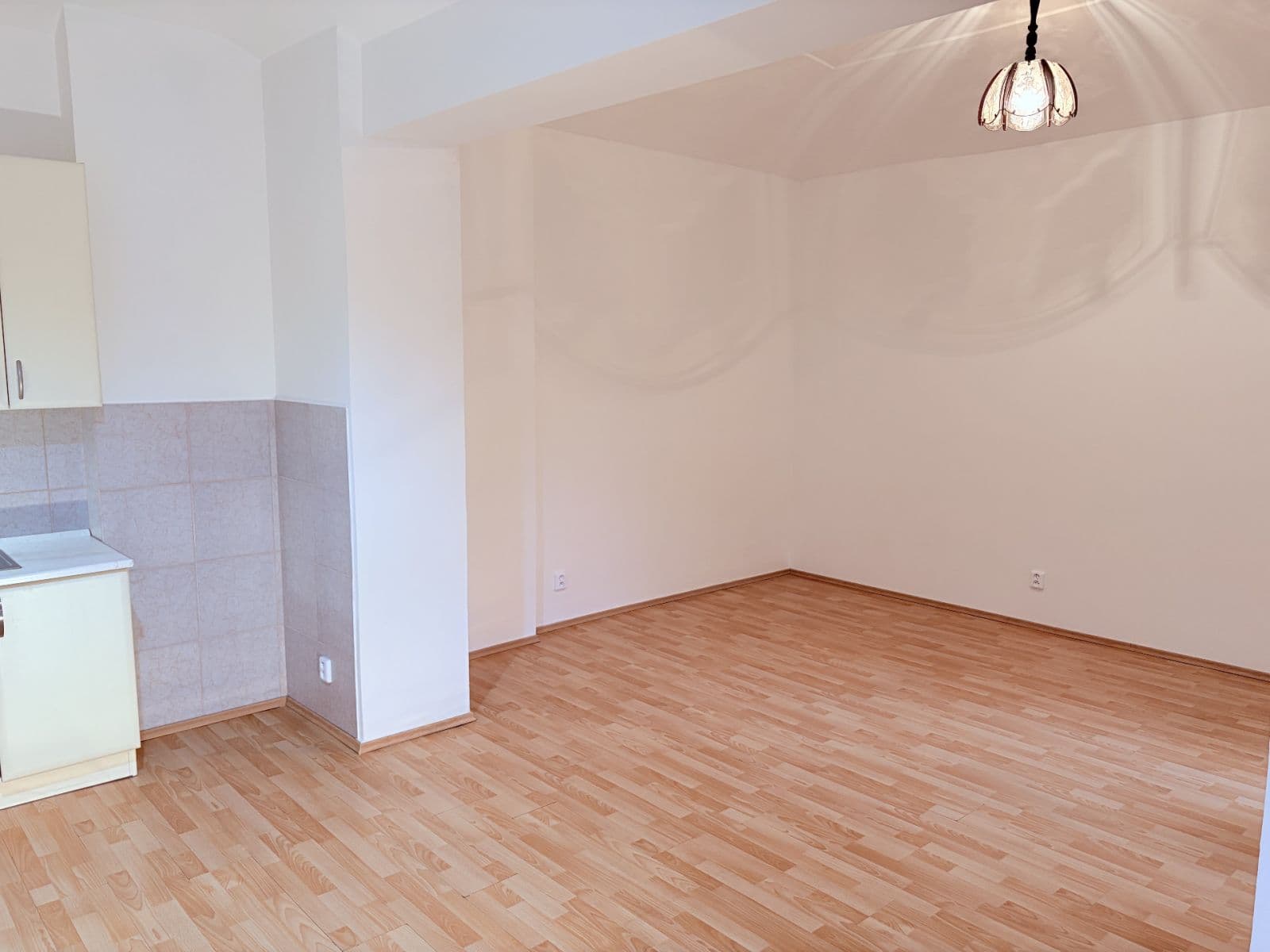 Predaj bytu 1-izbový 38 m², Varšavská, Praha, Praha Predaj bytu 1-izbový 38 m², Varšavská, Praha, Praha