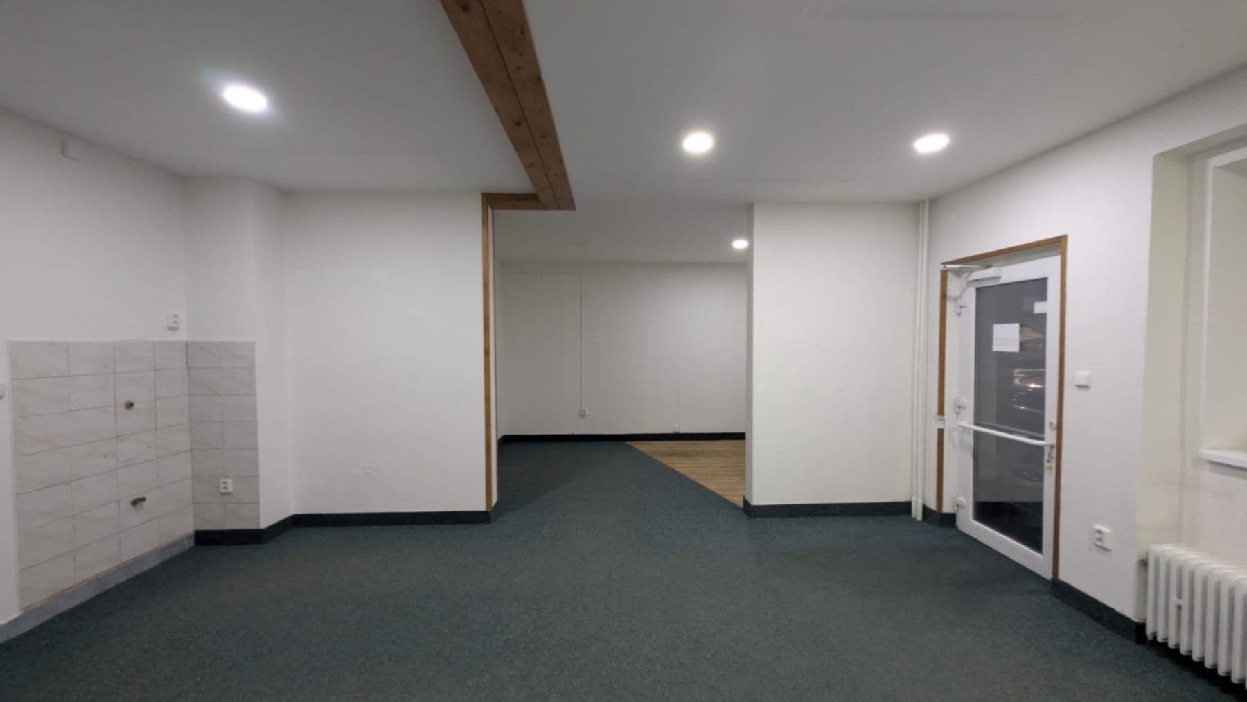 Prenájom nebytového priestoru 43 m², Antonína Dvořáka, Dobříš, Středočeský kraj Prenájom nebytového priestoru 43 m², Antonína Dvořáka, Dobříš, Středočeský kraj