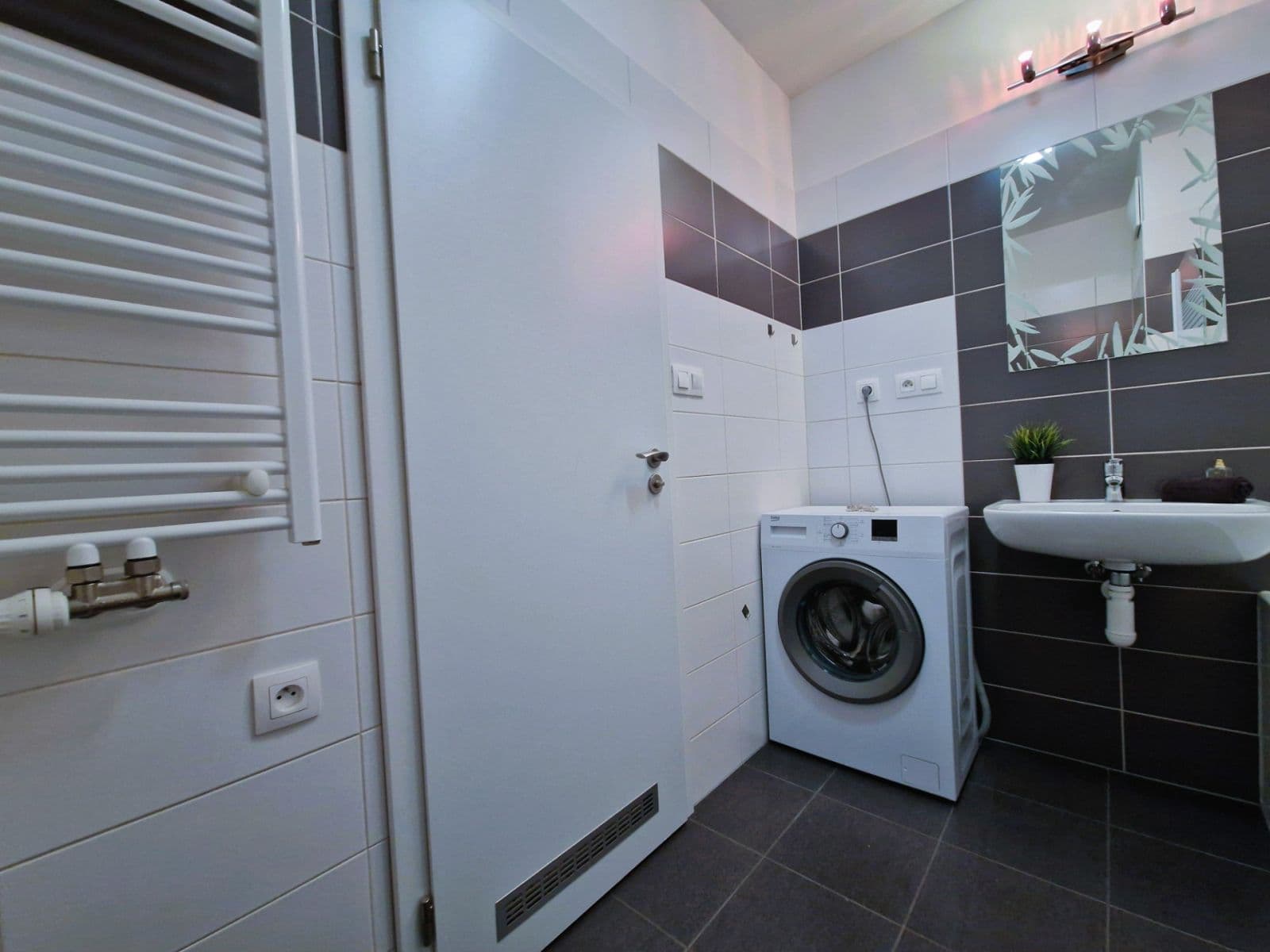 Predaj bytu 1-izbový 29 m², Václava Trojana, Praha, Praha Predaj bytu 1-izbový 29 m², Václava Trojana, Praha, Praha