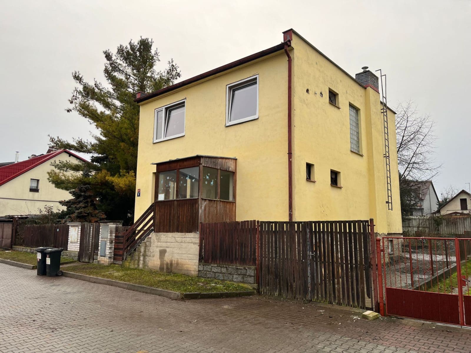 Prenájom bytu 102 m², Chráněná, Praha, Praha Prenájom bytu 102 m², Chráněná, Praha, Praha