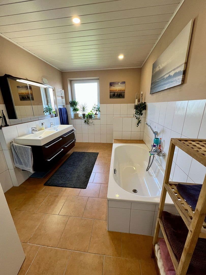 Predaj domu 142 m², pozemek 418 m², Stelle, Dolné Sasko Predaj domu 142 m², pozemek 418 m², Stelle, Dolné Sasko