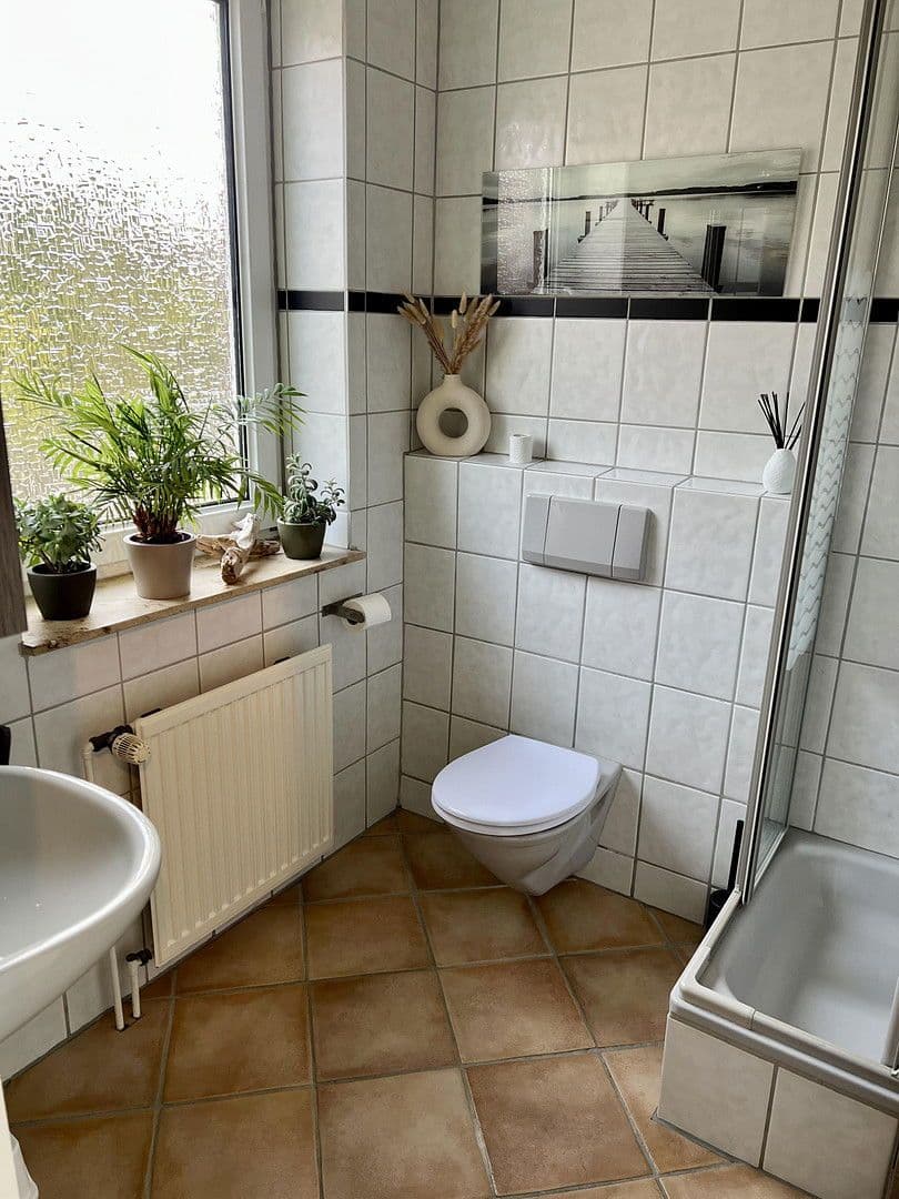 Predaj domu 142 m², pozemek 418 m², Stelle, Dolné Sasko Predaj domu 142 m², pozemek 418 m², Stelle, Dolné Sasko