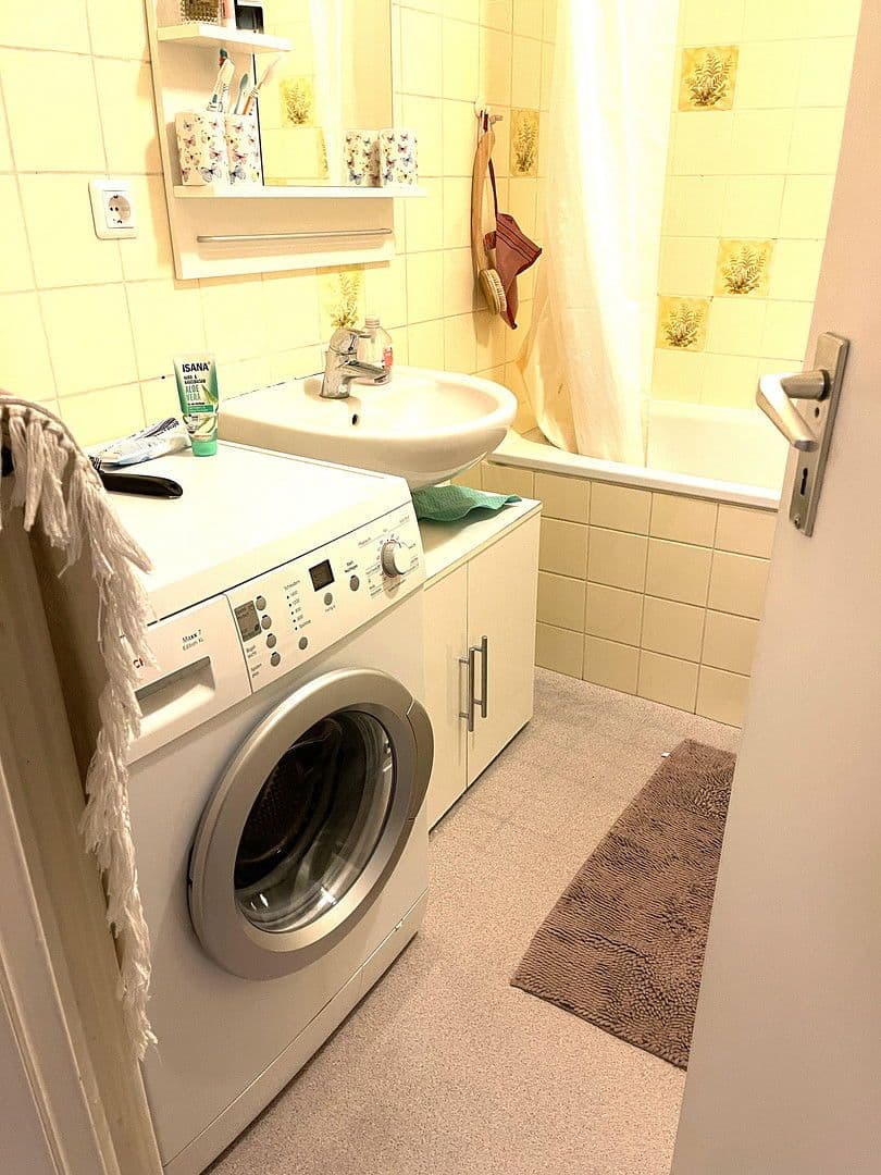 Predaj bytu 3-izbový 77 m², Frank-Wedekind-Straße 00, Wiesbaden, Hesensko Predaj bytu 3-izbový 77 m², Frank-Wedekind-Straße 00, Wiesbaden, Hesensko