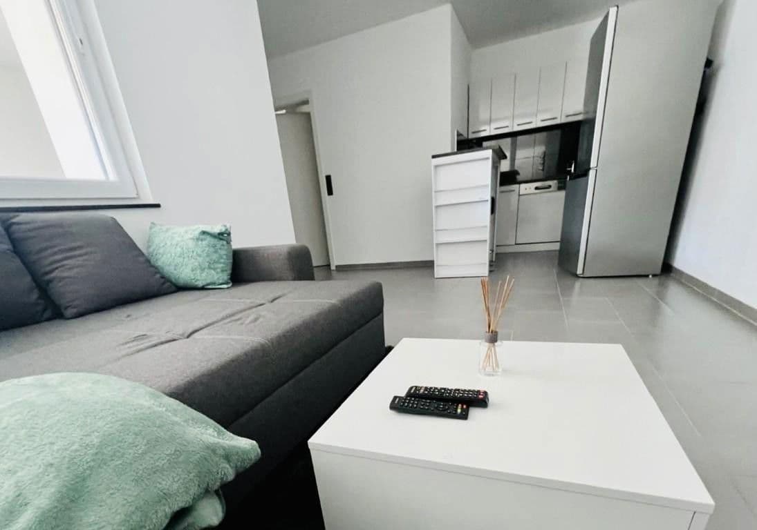 Predaj domu 233 m², pozemek 1.915 m², Gomaringen, Bádensko-Wurttembersko Predaj domu 233 m², pozemek 1.915 m², Gomaringen, Bádensko-Wurttembersko