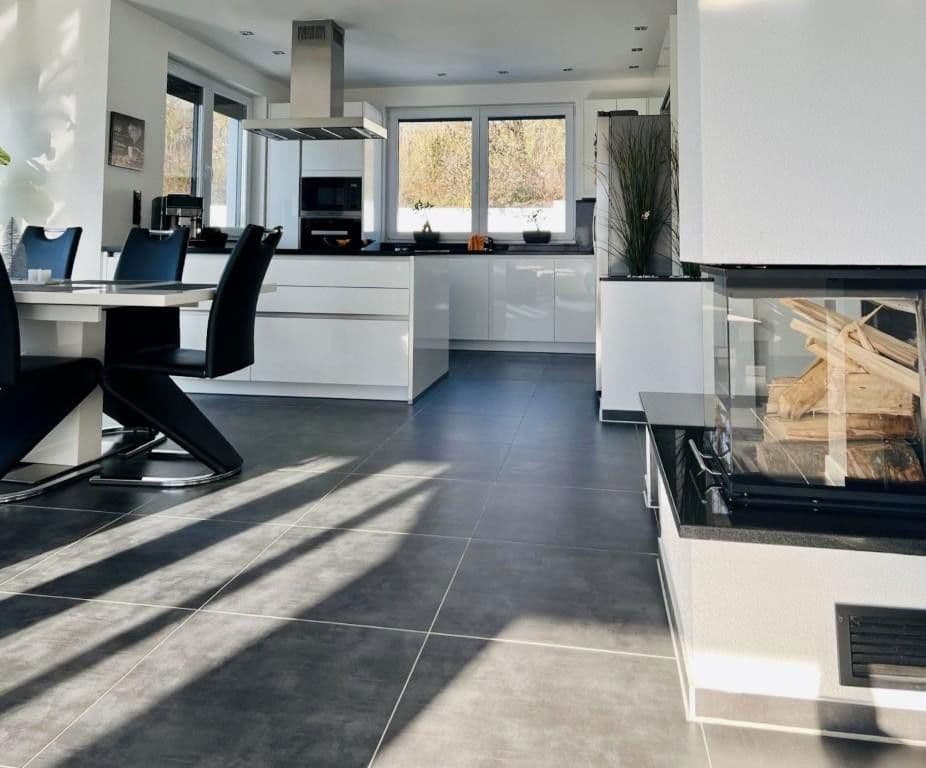 Predaj domu 233 m², pozemek 1.915 m², Gomaringen, Bádensko-Wurttembersko Predaj domu 233 m², pozemek 1.915 m², Gomaringen, Bádensko-Wurttembersko