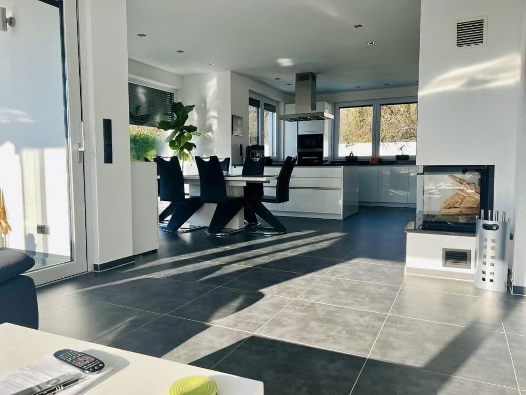 Predaj domu 233 m², pozemek 1.915 m², Gomaringen, Bádensko-Wurttembersko Predaj domu 233 m², pozemek 1.915 m², Gomaringen, Bádensko-Wurttembersko