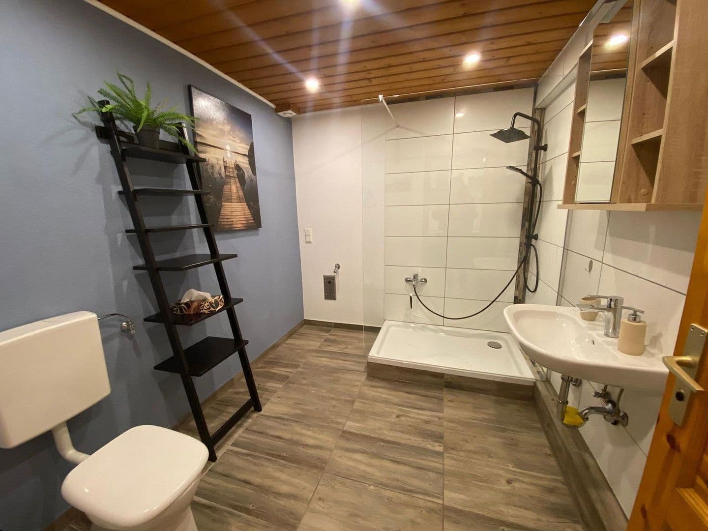 Prenájom bytu 2-izbový 39 m², Mannheimer Straße 12, Viernheim, Hesensko Prenájom bytu 2-izbový 39 m², Mannheimer Straße 12, Viernheim, Hesensko