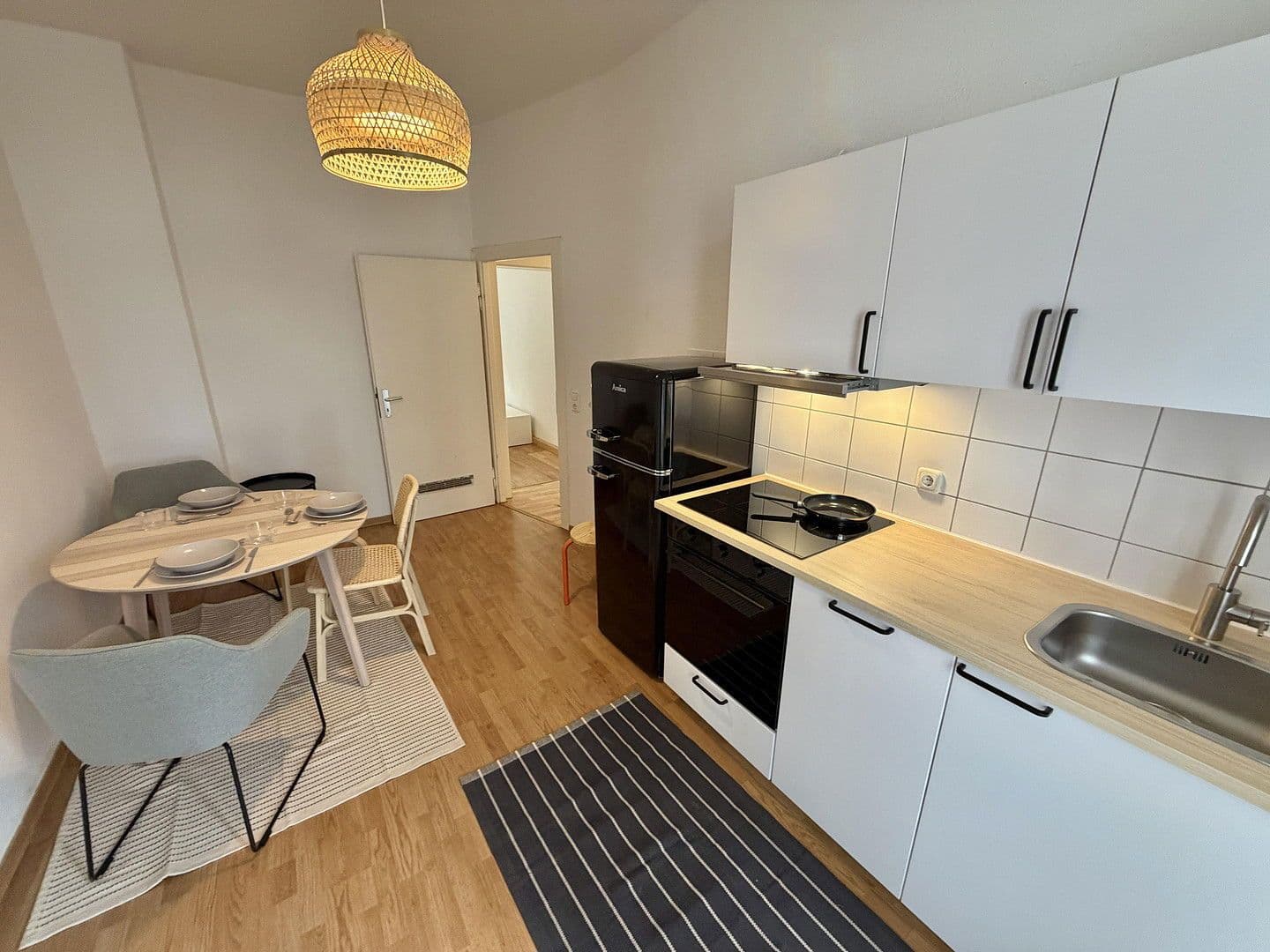 Prenájom bytu 2-izbový 55 m², Offenbach am Main, Hesensko Prenájom bytu 2-izbový 55 m², Offenbach am Main, Hesensko