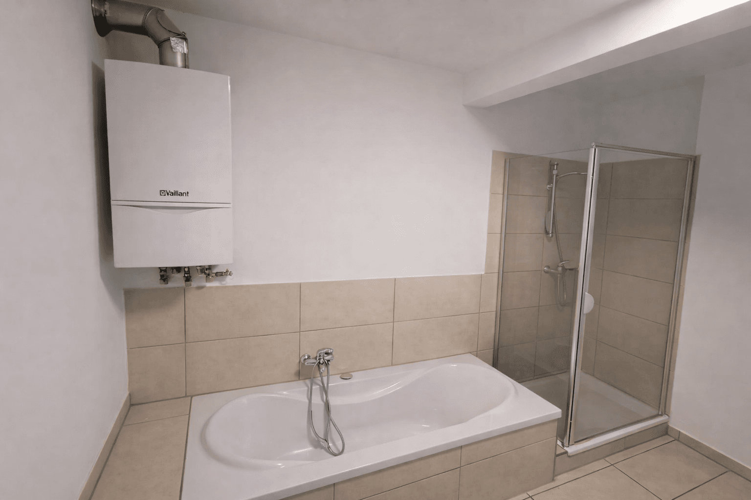 Prenájom bytu 2-izbový 60 m², Hindenburgstr. 5, Schwabach, Bavorsko Prenájom bytu 2-izbový 60 m², Hindenburgstr. 5, Schwabach, Bavorsko