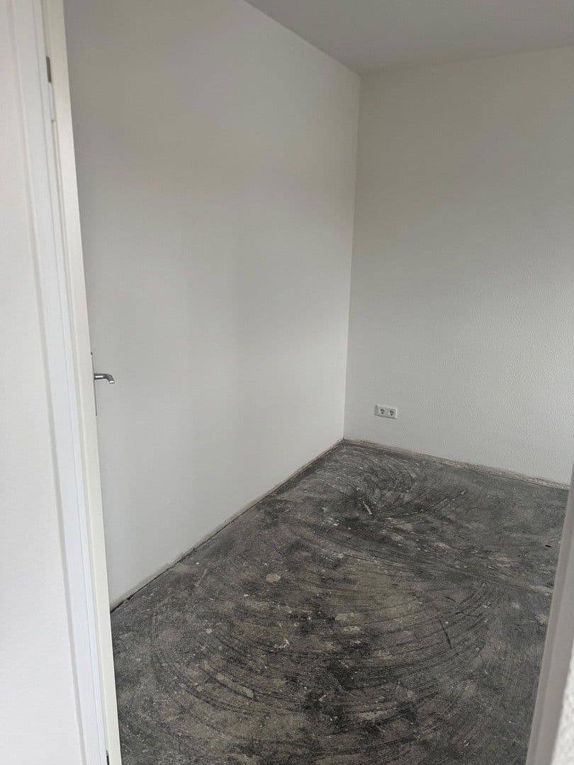 Prenájom bytu 2-izbový 54 m², Bensheim, Hesensko Prenájom bytu 2-izbový 54 m², Bensheim, Hesensko