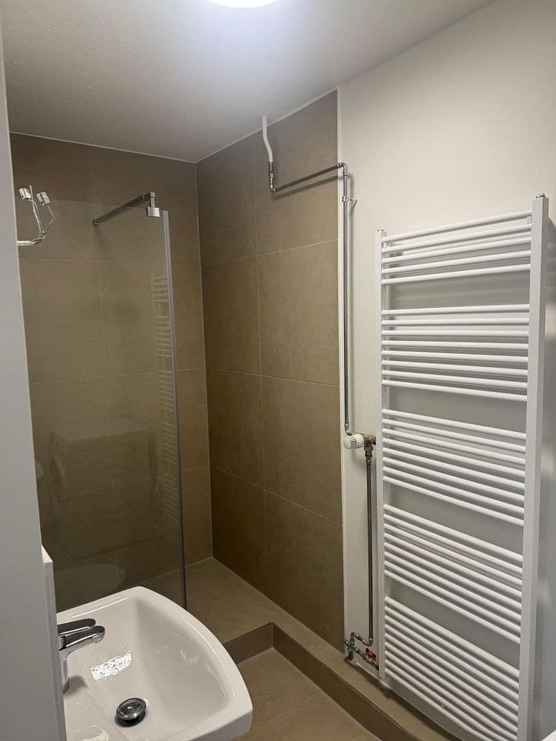 Prenájom bytu 2-izbový 54 m², Bensheim, Hesensko Prenájom bytu 2-izbový 54 m², Bensheim, Hesensko