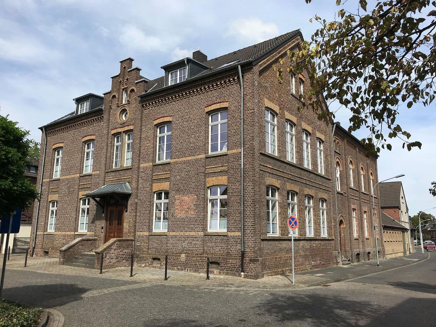 Prenájom bytu 2-izbový 62 m², Alte Landstraße 60, Bergheim, Severné Porýnie - Westfálsko Prenájom bytu 2-izbový 62 m², Alte Landstraße 60, Bergheim, Severné Porýnie - Westfálsko