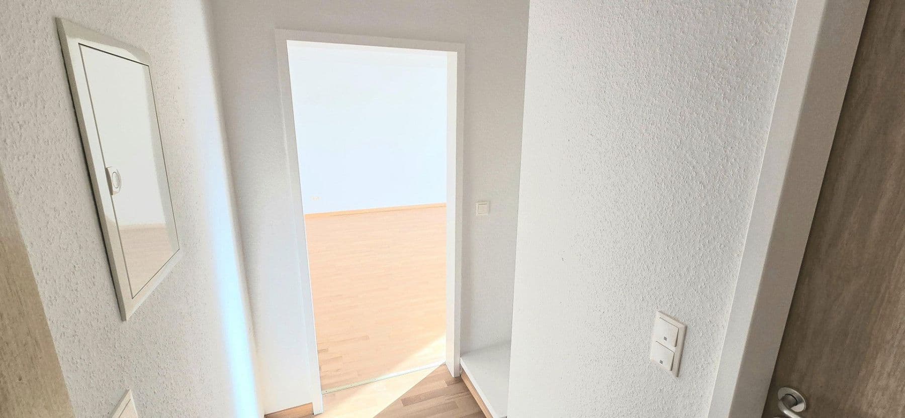 Prenájom bytu 1-izbový 42 m², Bad Salzdetfurth, Dolné Sasko Prenájom bytu 1-izbový 42 m², Bad Salzdetfurth, Dolné Sasko