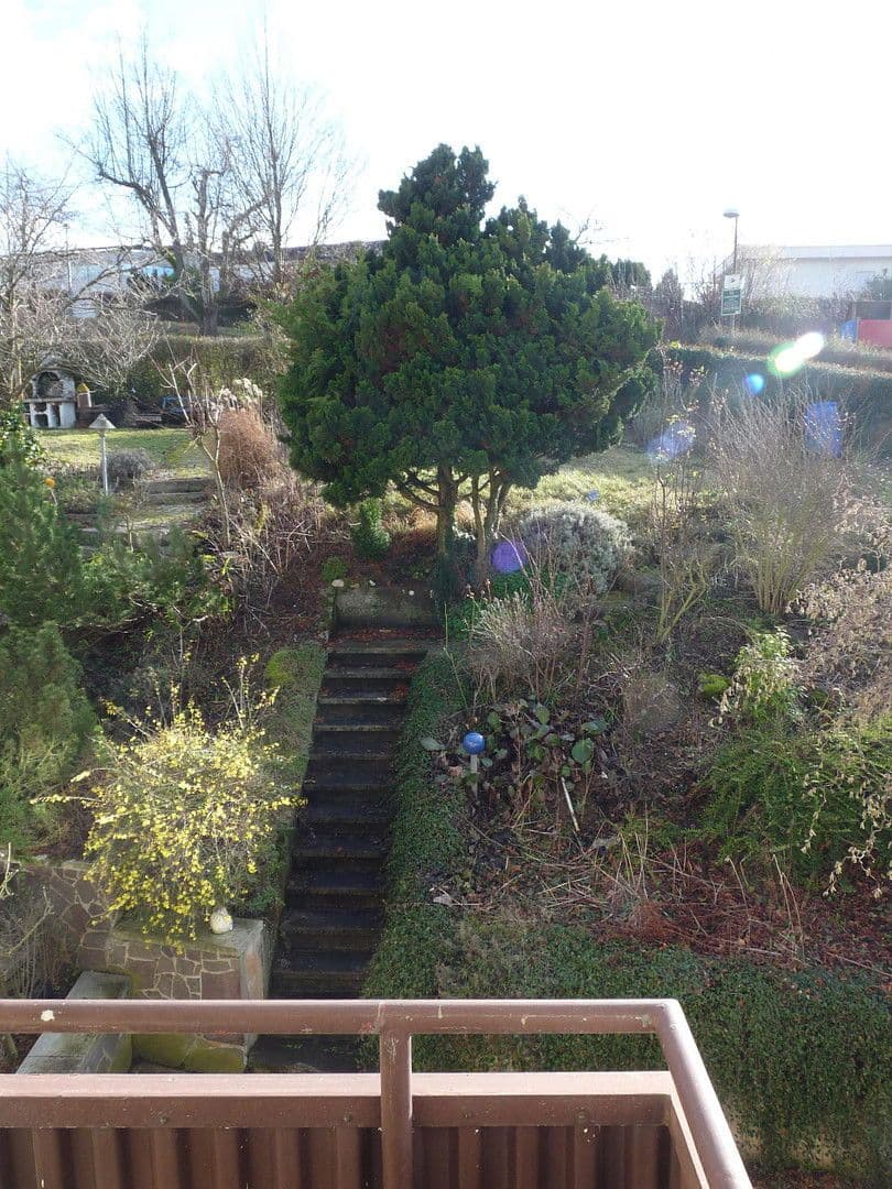 Prenájom domu 118 m², pozemek 272 m², Schwieberdingen, Bádensko-Wurttembersko Prenájom domu 118 m², pozemek 272 m², Schwieberdingen, Bádensko-Wurttembersko