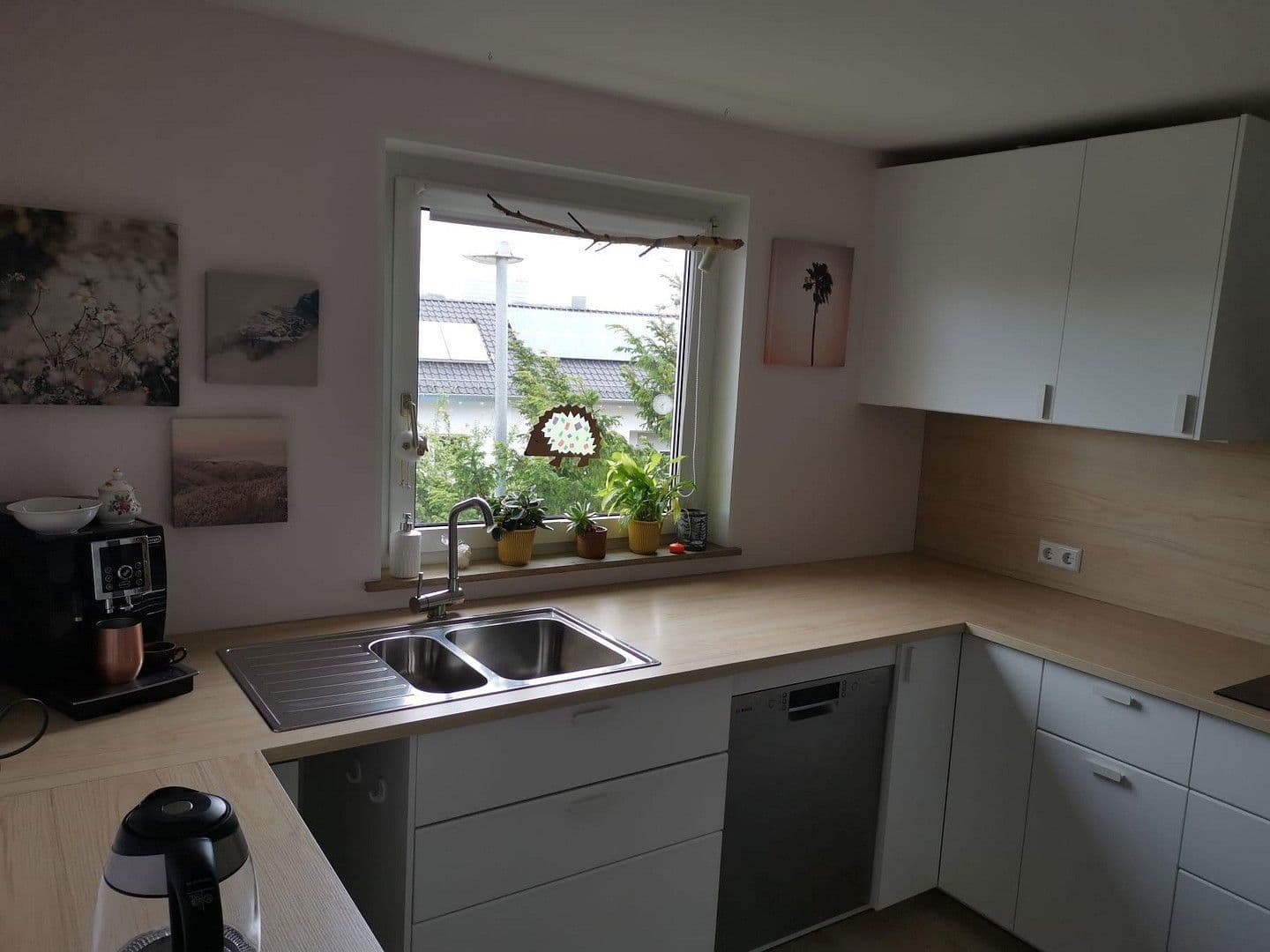 Prenájom domu 118 m², pozemek 272 m², Schwieberdingen, Bádensko-Wurttembersko Prenájom domu 118 m², pozemek 272 m², Schwieberdingen, Bádensko-Wurttembersko