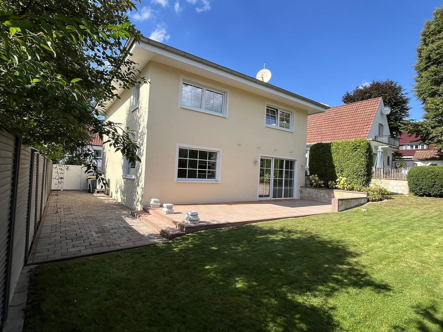 Predaj domu 161 m², pozemek 512 m², Hagensche Strasse 40, Lage, Severné Porýnie - Westfálsko Predaj domu 161 m², pozemek 512 m², Hagensche Strasse 40, Lage, Severné Porýnie - Westfálsko