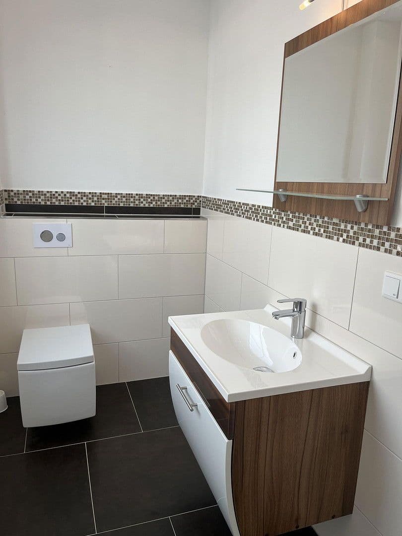 Predaj domu 161 m², pozemek 512 m², Hagensche Strasse 40, Lage, Severné Porýnie - Westfálsko Predaj domu 161 m², pozemek 512 m², Hagensche Strasse 40, Lage, Severné Porýnie - Westfálsko