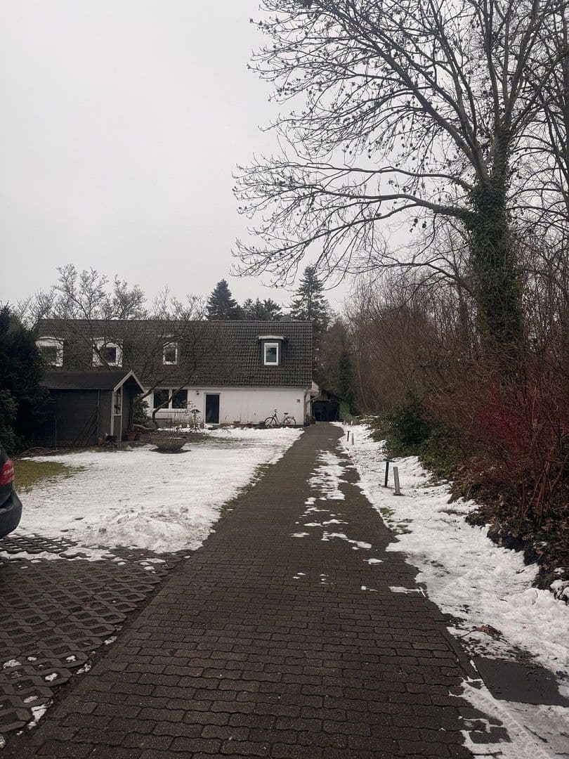 Prenájom domu 84 m², pozemek 1.300 m², Hamburg, Hamburg Prenájom domu 84 m², pozemek 1.300 m², Hamburg, Hamburg