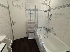 Prenájom bytu 3-izbový 90 m², FFM, Hesensko Prenájom bytu 3-izbový 90 m², FFM, Hesensko