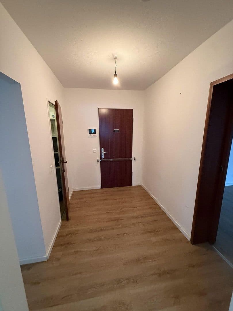 Prenájom bytu 3-izbový 93 m², Hilden, Severné Porýnie - Westfálsko Prenájom bytu 3-izbový 93 m², Hilden, Severné Porýnie - Westfálsko