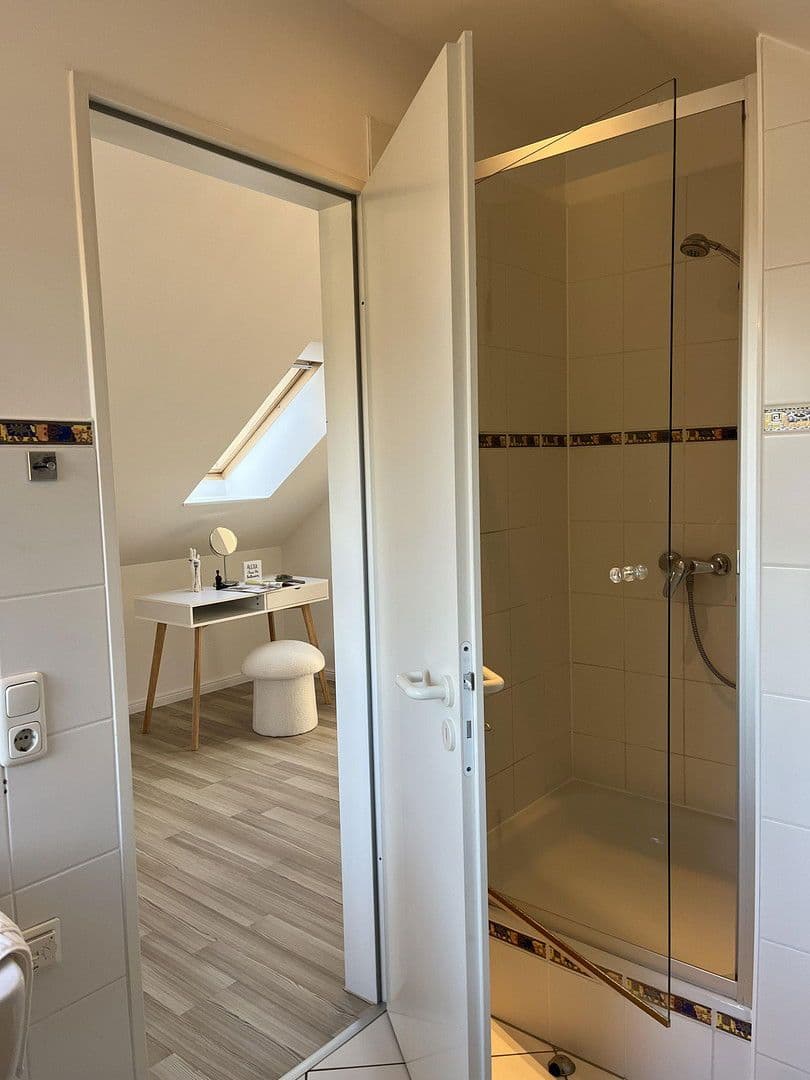 Predaj domu 170 m², pozemek 400 m², Buchholz in der Nordheide, Dolné Sasko Predaj domu 170 m², pozemek 400 m², Buchholz in der Nordheide, Dolné Sasko