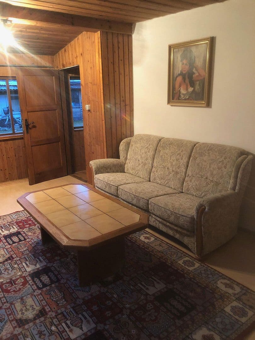 Prenájom bytu 2-izbový 45 m², Drieschstraße 11, München, Bavorsko Prenájom bytu 2-izbový 45 m², Drieschstraße 11, München, Bavorsko