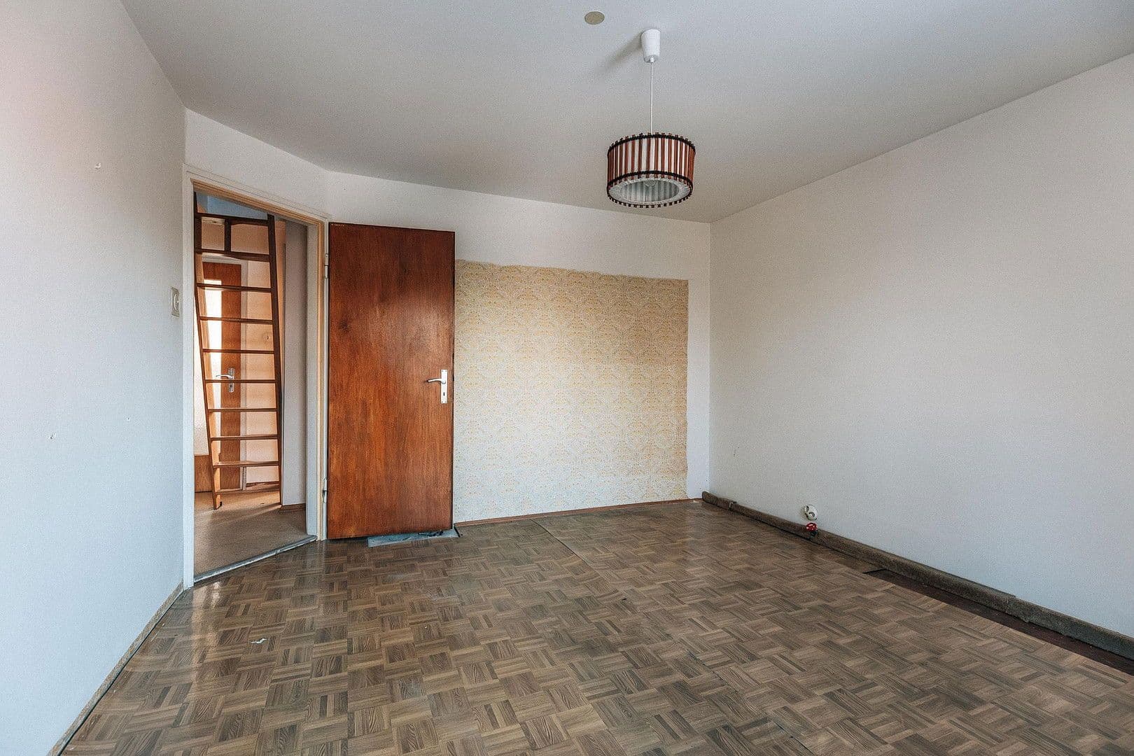 Predaj domu 76 m², pozemek 507 m², Pullach, Bavorsko Predaj domu 76 m², pozemek 507 m², Pullach, Bavorsko