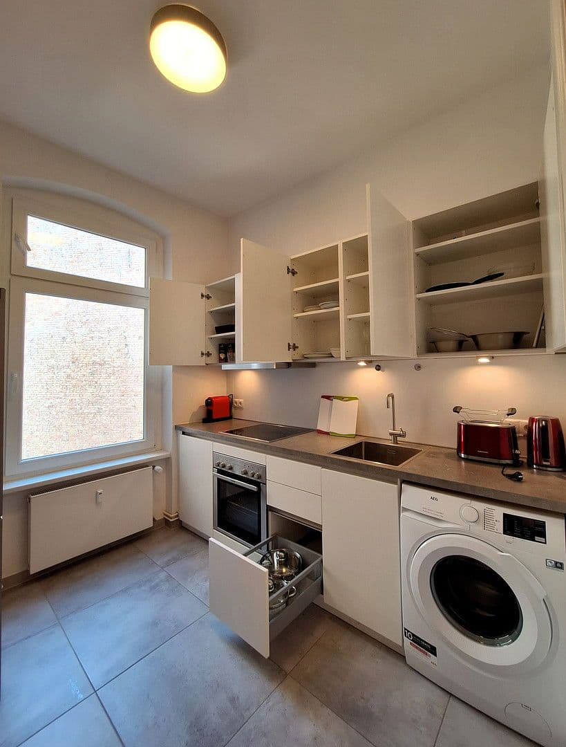 Prenájom bytu 1-izbový 46 m², Fritz-Reuter-Str.3, Berlin, Berlín Prenájom bytu 1-izbový 46 m², Fritz-Reuter-Str.3, Berlin, Berlín