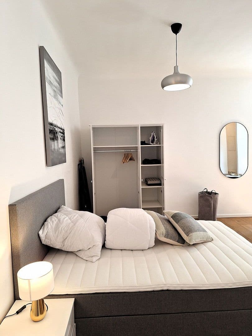 Prenájom bytu 1-izbový 46 m², Fritz-Reuter-Str.3, Berlin, Berlín Prenájom bytu 1-izbový 46 m², Fritz-Reuter-Str.3, Berlin, Berlín