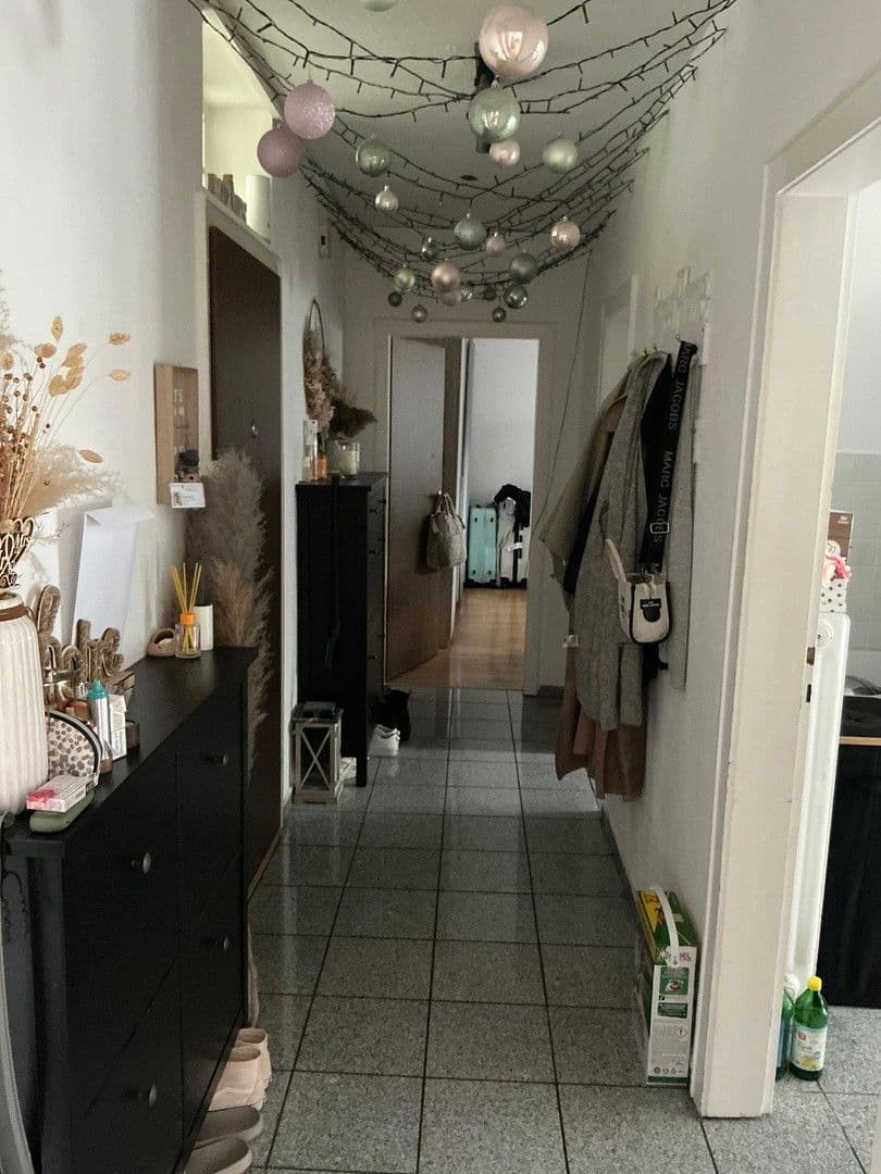 Prenájom bytu 2-izbový 74 m², Knappenweg 50a, Mülheim an der Ruhr, Severné Porýnie - Westfálsko Prenájom bytu 2-izbový 74 m², Knappenweg 50a, Mülheim an der Ruhr, Severné Porýnie - Westfálsko