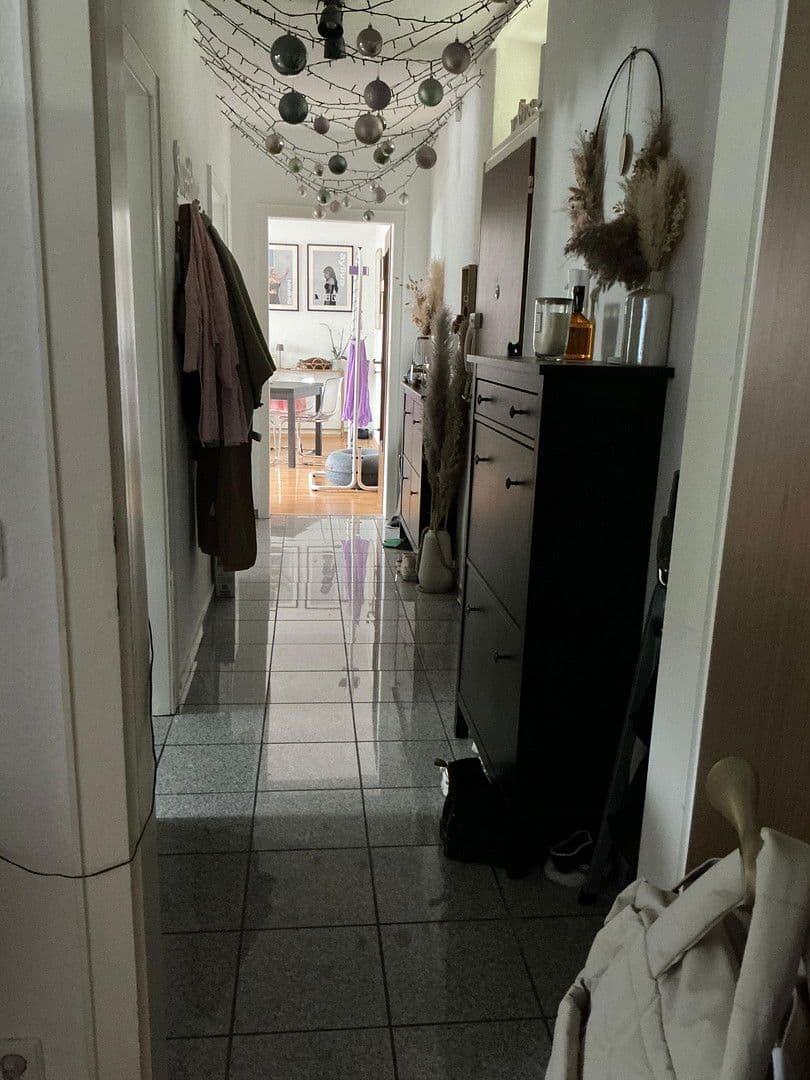 Prenájom bytu 2-izbový 74 m², Knappenweg 50a, Mülheim an der Ruhr, Severné Porýnie - Westfálsko Prenájom bytu 2-izbový 74 m², Knappenweg 50a, Mülheim an der Ruhr, Severné Porýnie - Westfálsko