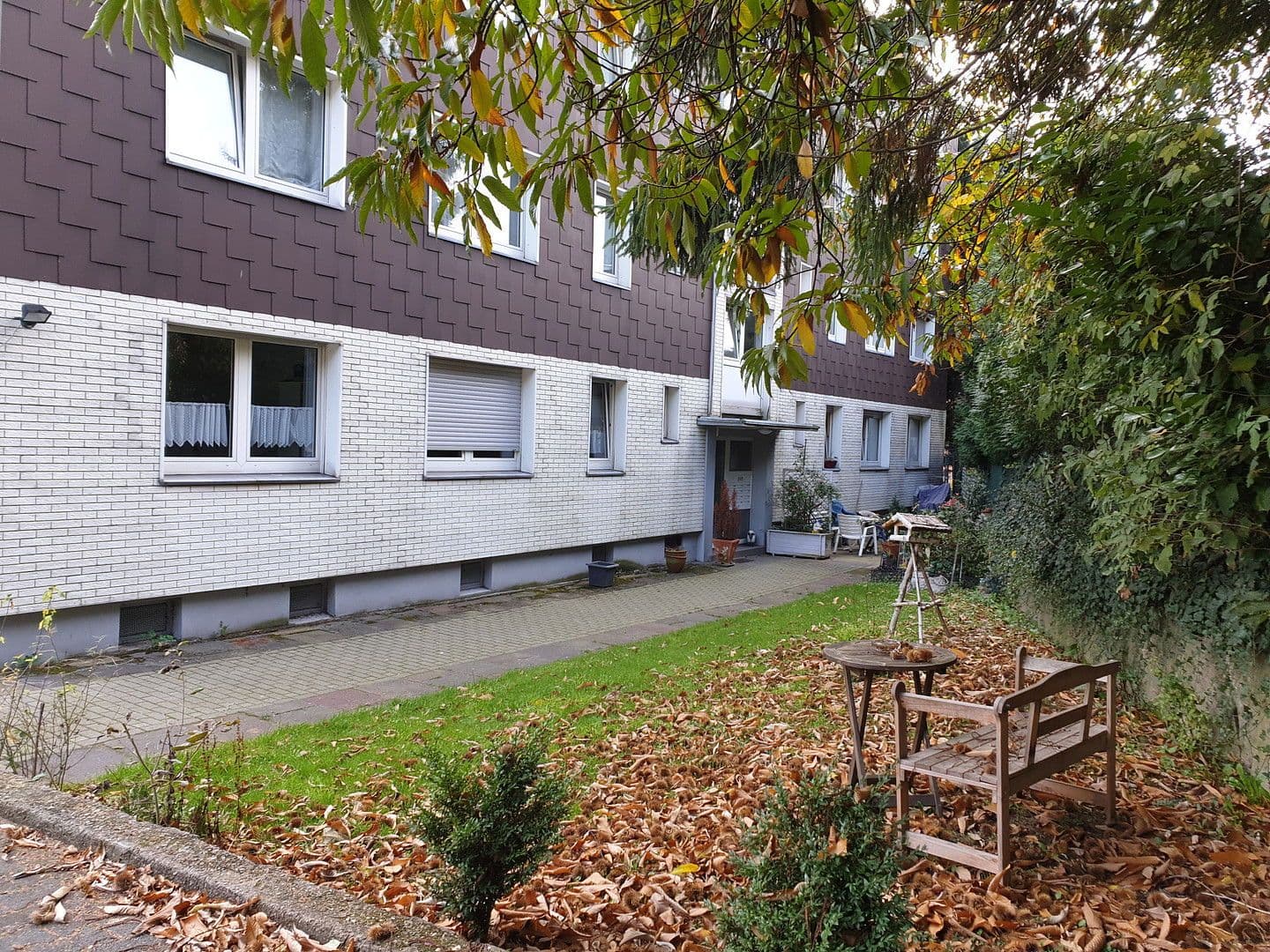 Prenájom bytu 2-izbový 74 m², Knappenweg 50a, Mülheim an der Ruhr, Severné Porýnie - Westfálsko Prenájom bytu 2-izbový 74 m², Knappenweg 50a, Mülheim an der Ruhr, Severné Porýnie - Westfálsko