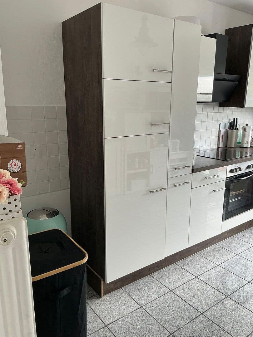 Prenájom bytu 2-izbový 74 m², Knappenweg 50a, Mülheim an der Ruhr, Severné Porýnie - Westfálsko Prenájom bytu 2-izbový 74 m², Knappenweg 50a, Mülheim an der Ruhr, Severné Porýnie - Westfálsko