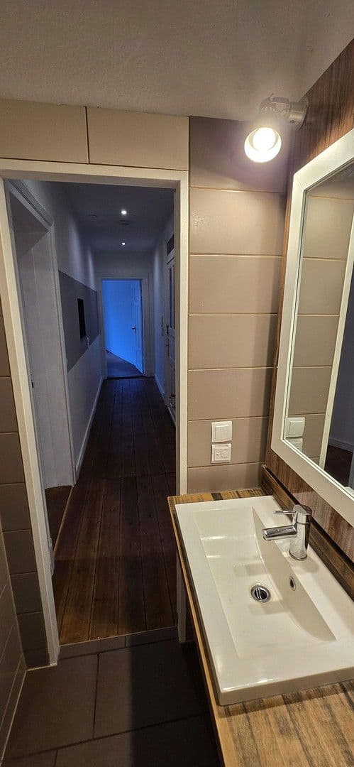 Prenájom bytu 3-izbový 71 m², Bauer Landstraße 35, Flensburg, Šlezvicko-Holštajnsko Prenájom bytu 3-izbový 71 m², Bauer Landstraße 35, Flensburg, Šlezvicko-Holštajnsko