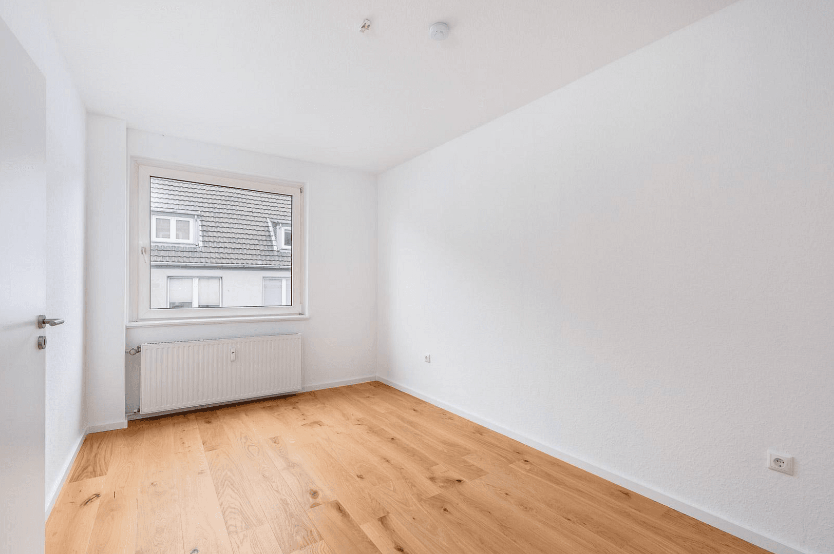 Predaj bytu 2-izbový 55 m², Düsseldorf, Severné Porýnie - Westfálsko Predaj bytu 2-izbový 55 m², Düsseldorf, Severné Porýnie - Westfálsko