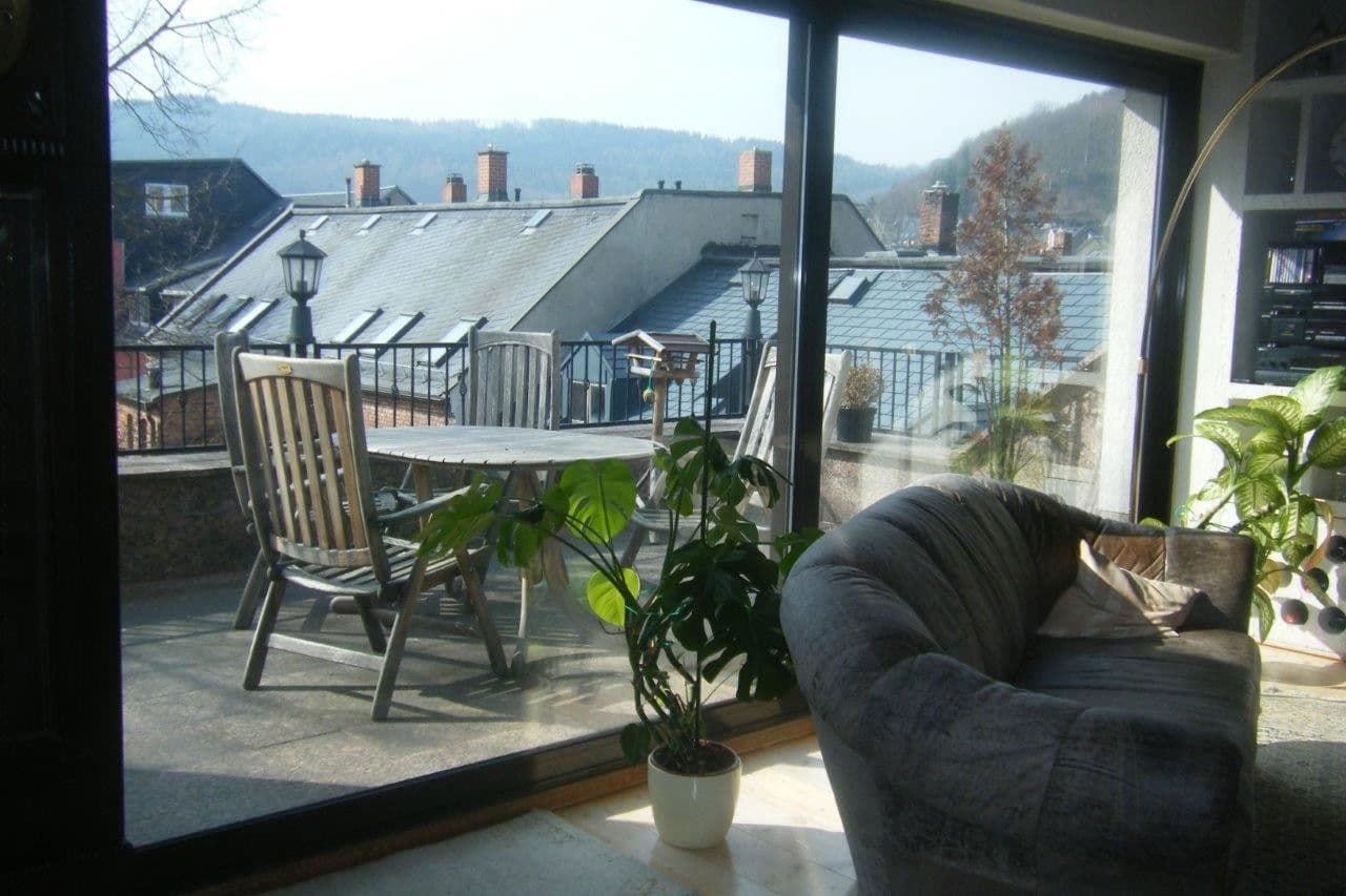 Predaj domu 762 m², pozemek 900 m², Ernst-Bauchstr. 4, Aue-Bad Schlema, Sasko Predaj domu 762 m², pozemek 900 m², Ernst-Bauchstr. 4, Aue-Bad Schlema, Sasko