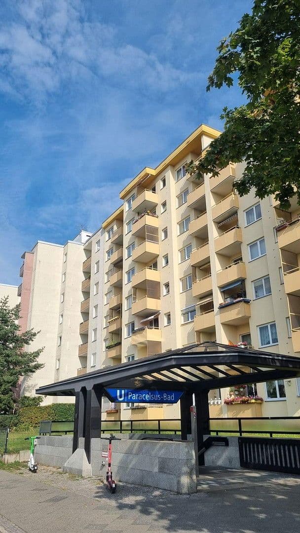 Prenájom bytu 1-izbový 41 m², Lindauer Allee 38, Berlin, Berlín Prenájom bytu 1-izbový 41 m², Lindauer Allee 38, Berlin, Berlín