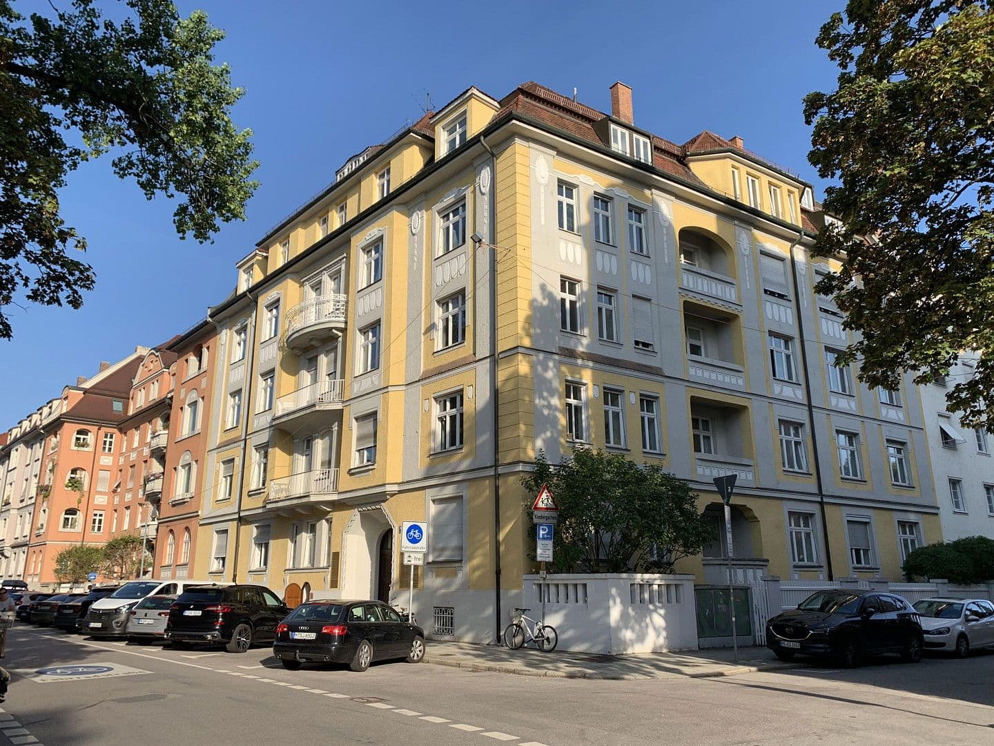 Prenájom kancelárie 395 m², Clemensstraße 30, München, Bavorsko Prenájom kancelárie 395 m², Clemensstraße 30, München, Bavorsko