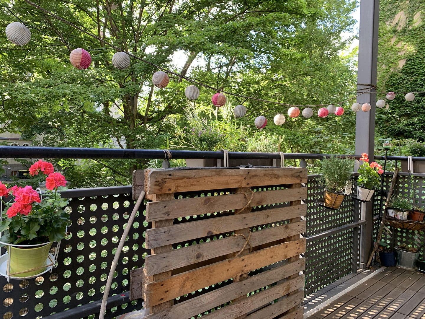 Predaj bytu 5-izbový 148 m², Berlin, Berlín Predaj bytu 5-izbový 148 m², Berlin, Berlín